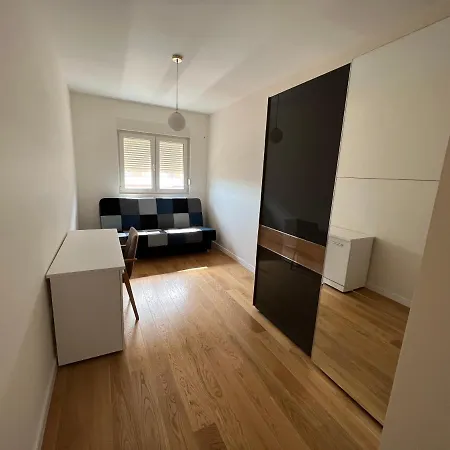 White Homes 48 - Central Point Podgorica